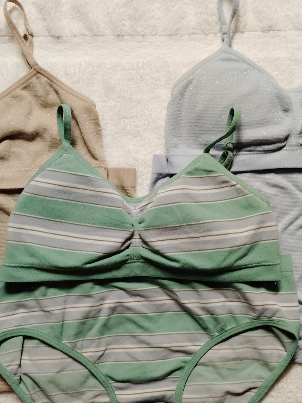 [BUNDLE of 3] -- Maidenform Girl Bralette and Underwear [3 - XLs] Matching Sets